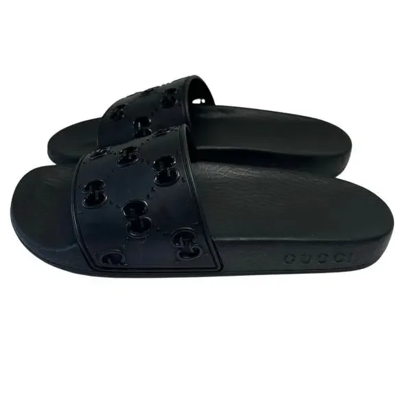 Gucci Pursuit Interlocking GG Logo Rubber Slide Sandals in black. Size 6 - Picture 3 of 9